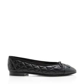 Chanel Quilted Calfskin Cap Toe Ballet Flats - Size 10 / 40 (SHF-22171)