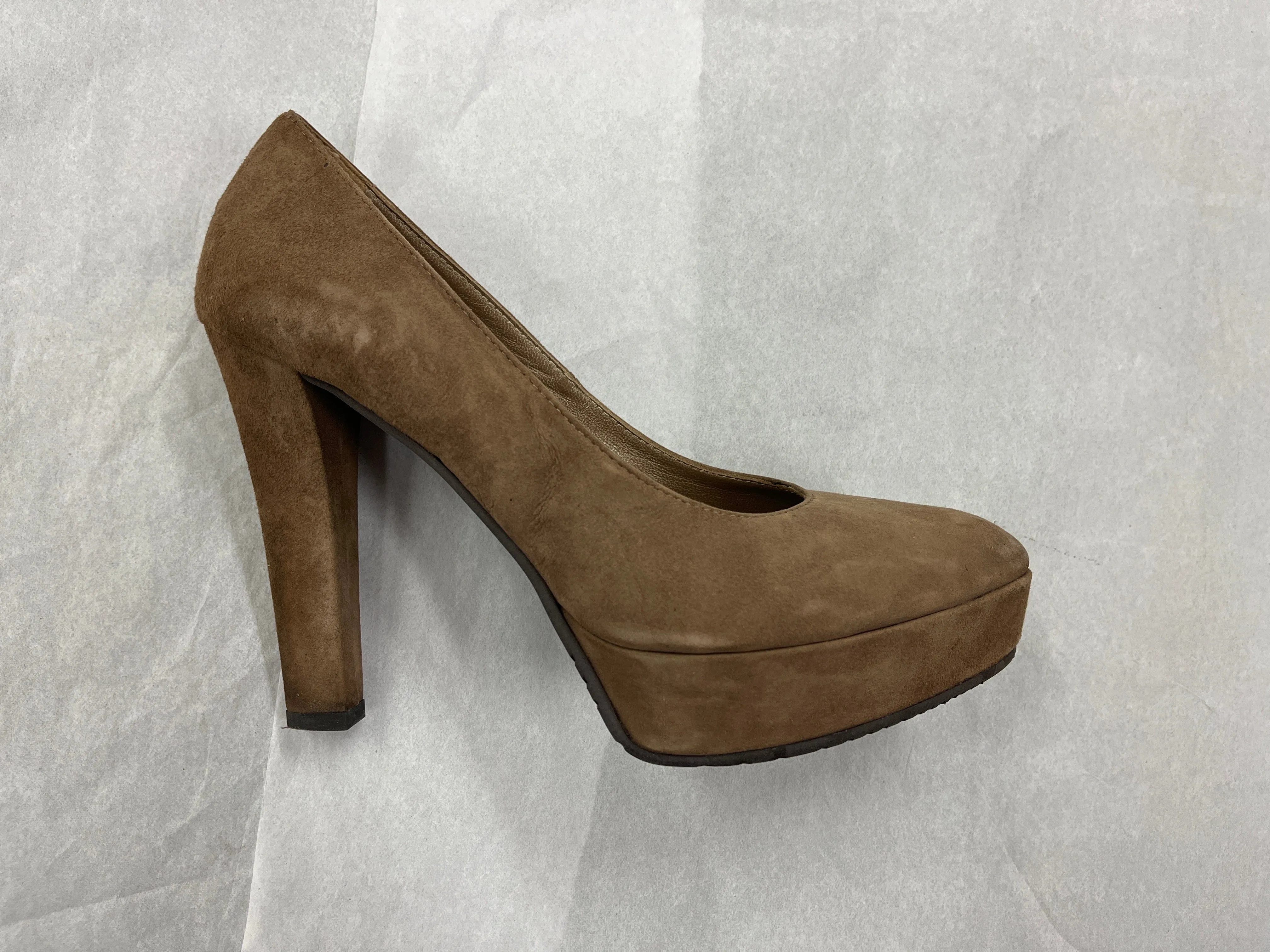 Daniela Fargion Brown Suede Platform Pump Heels - 9