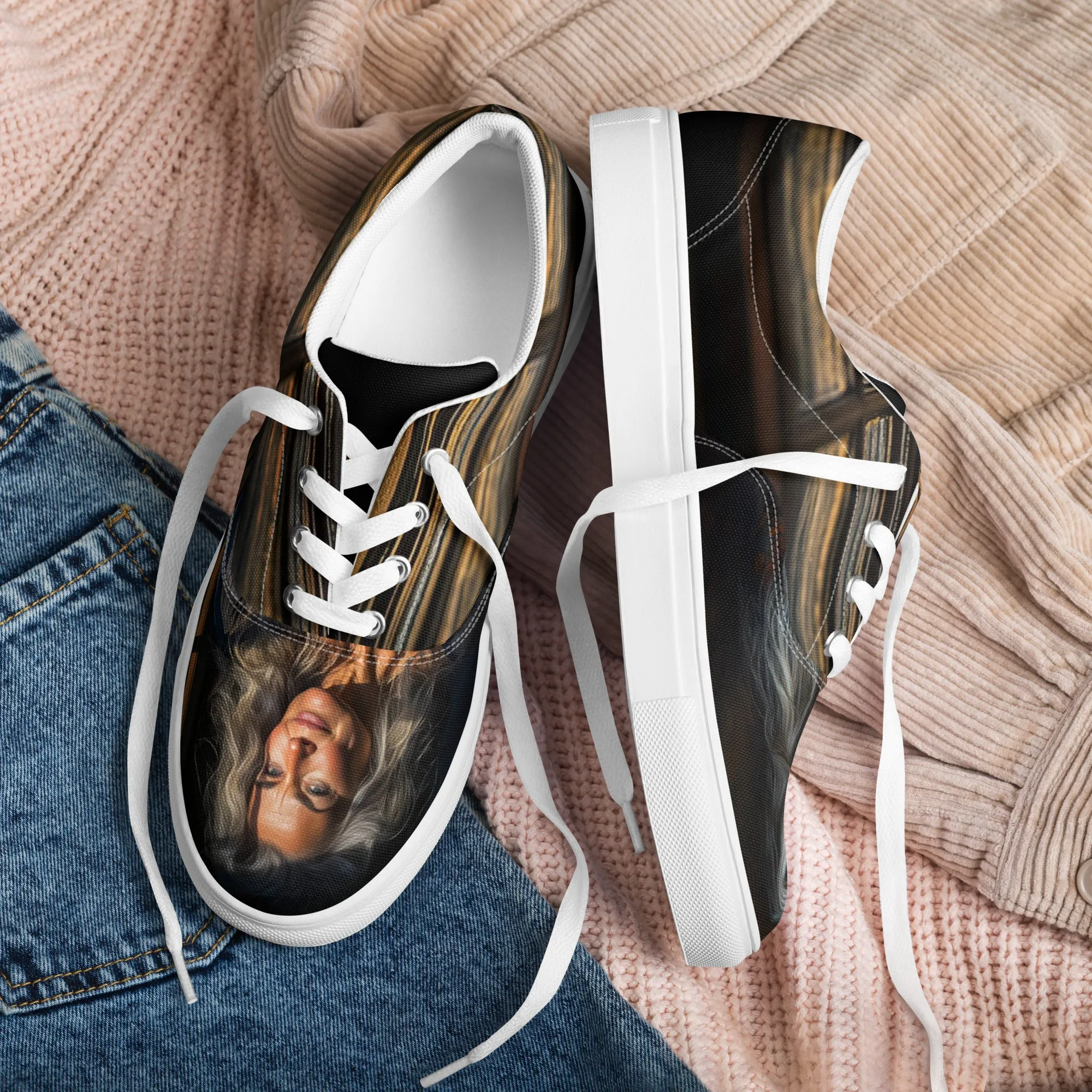 Elegant StrugglesWomen’s lace-up canvas shoes