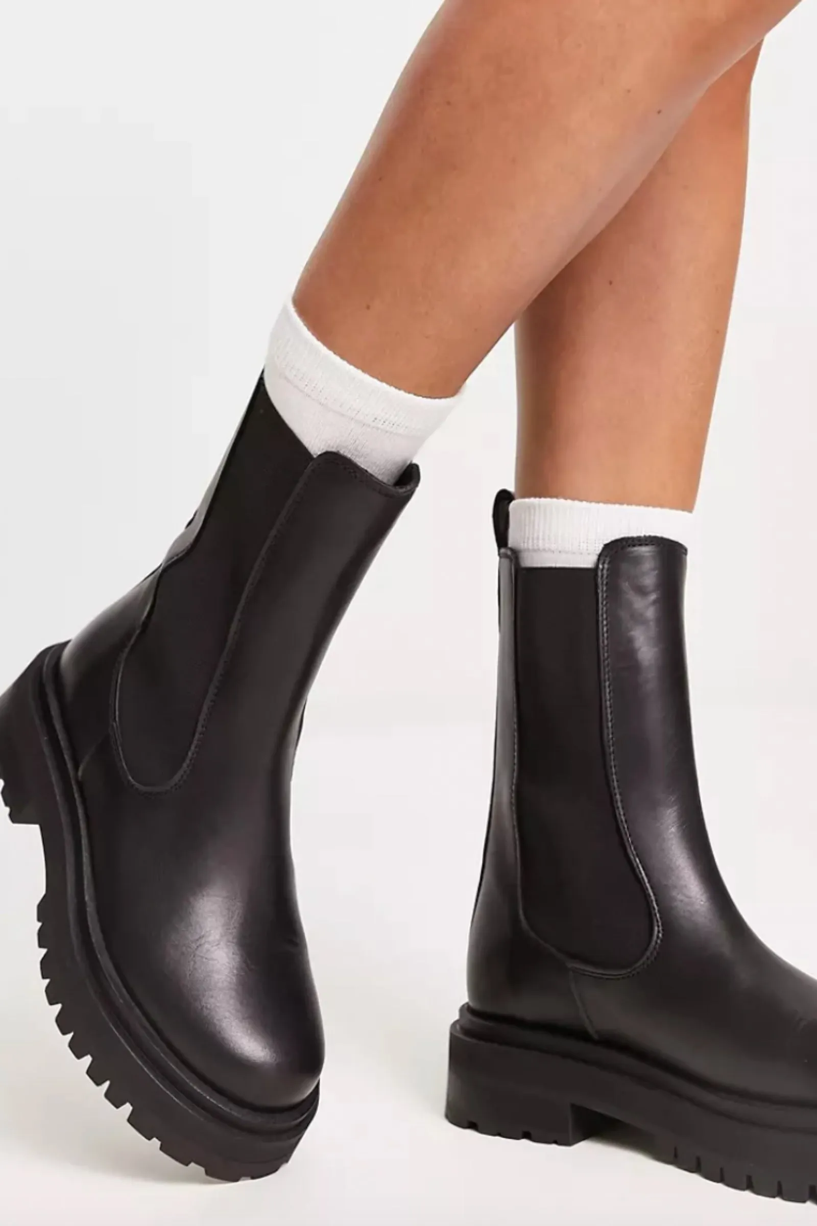 Leather Pull On Chunky Boots in Black