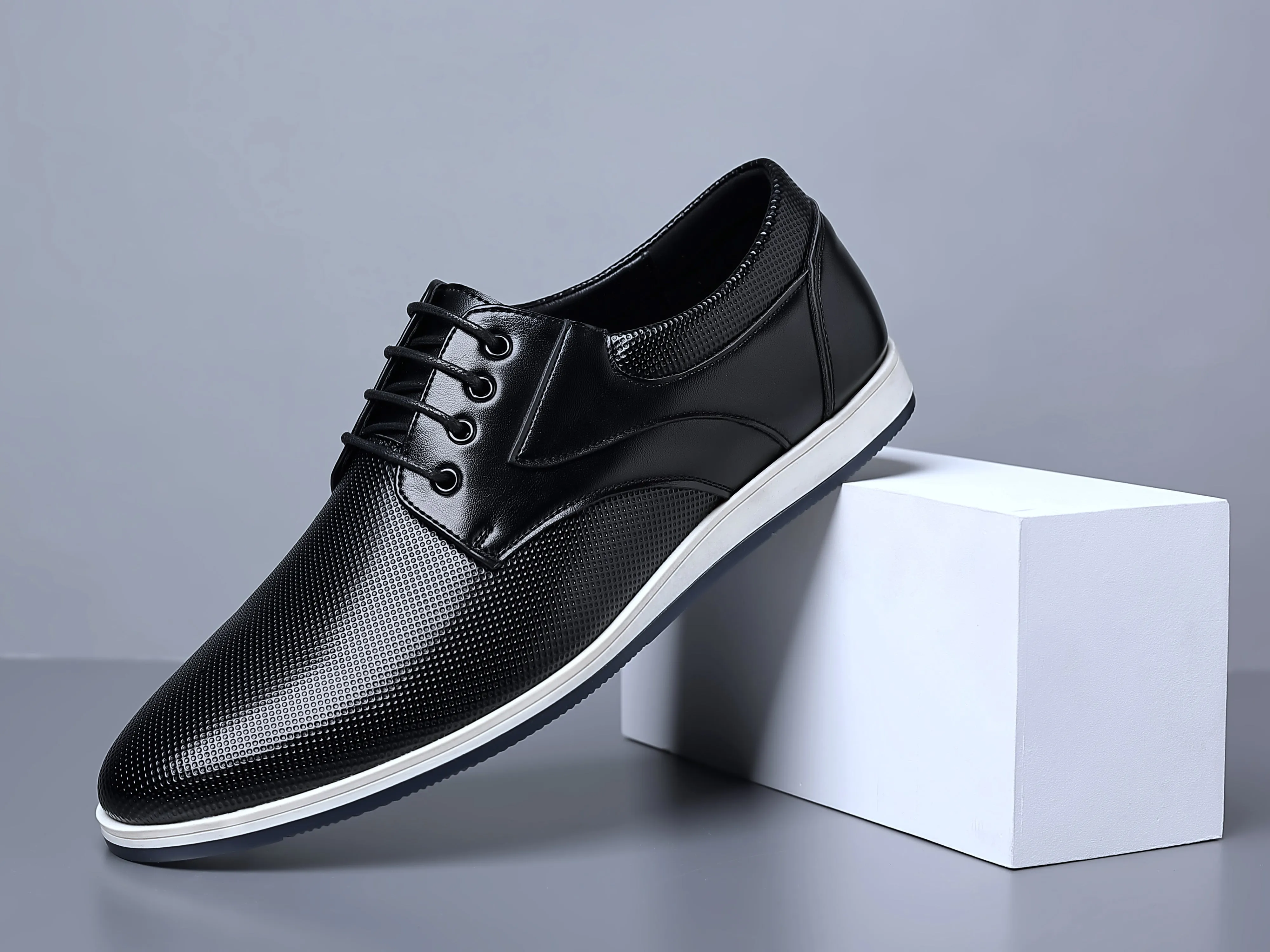 Men's Leather Low Top Oxfords