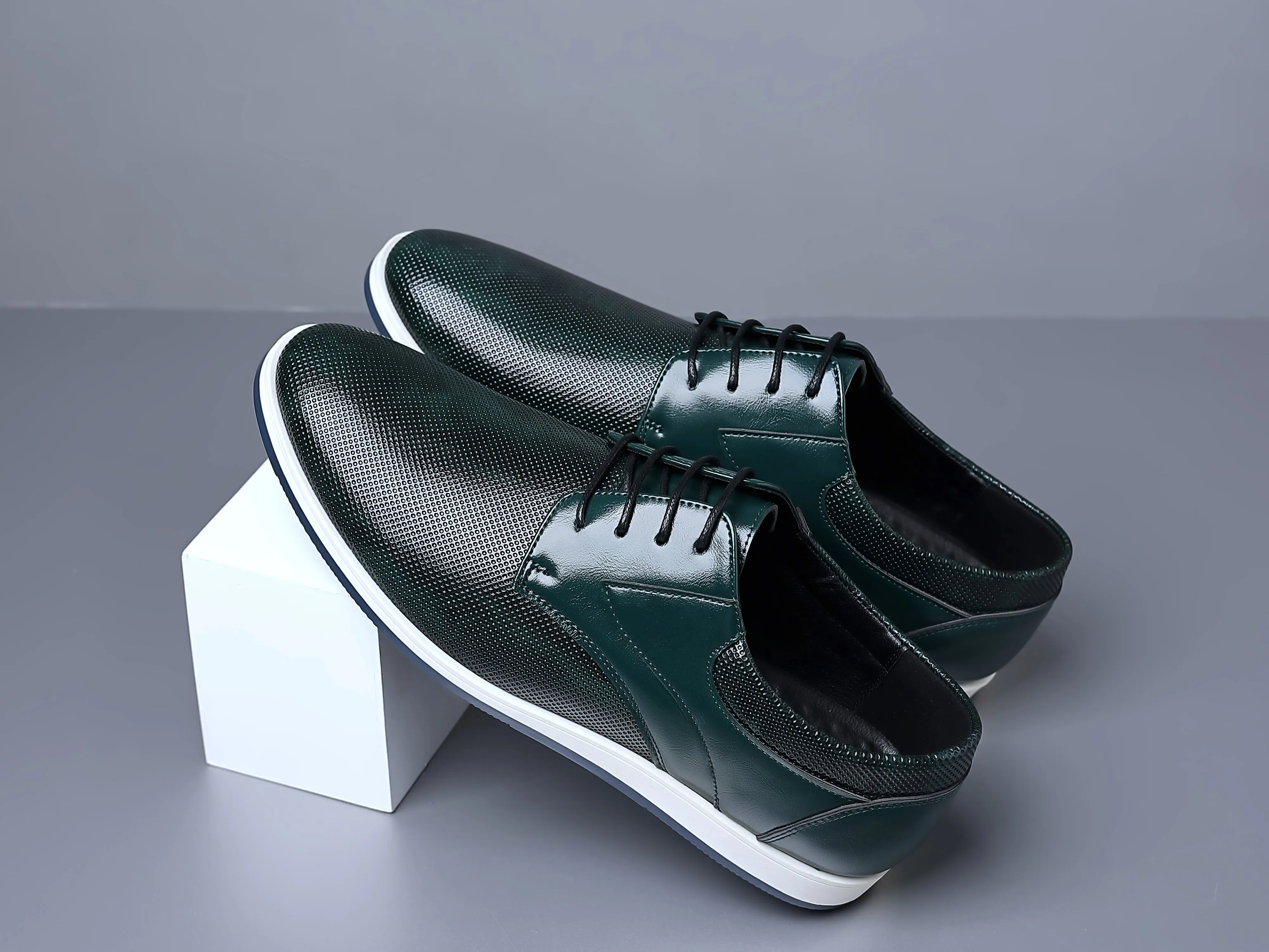 Men's Leather Low Top Oxfords