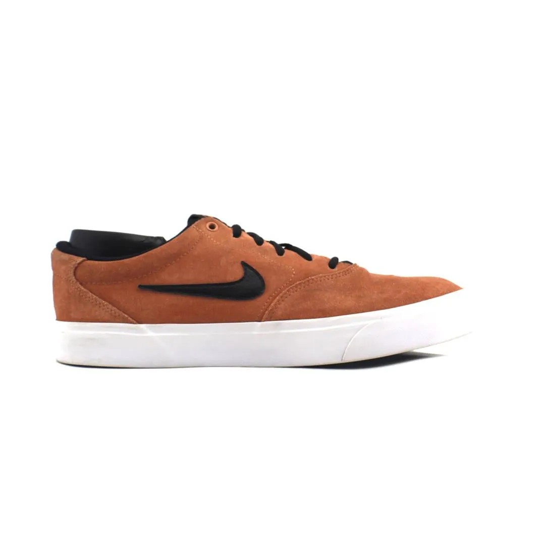 NIKE SB CHARGE CANVAS