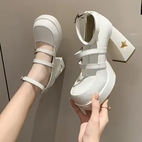 Star Platform Shoes