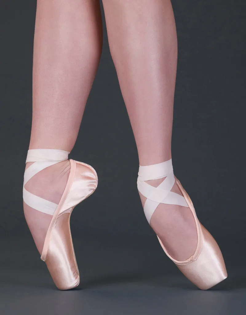 Stellar Pink Pointe Shoes